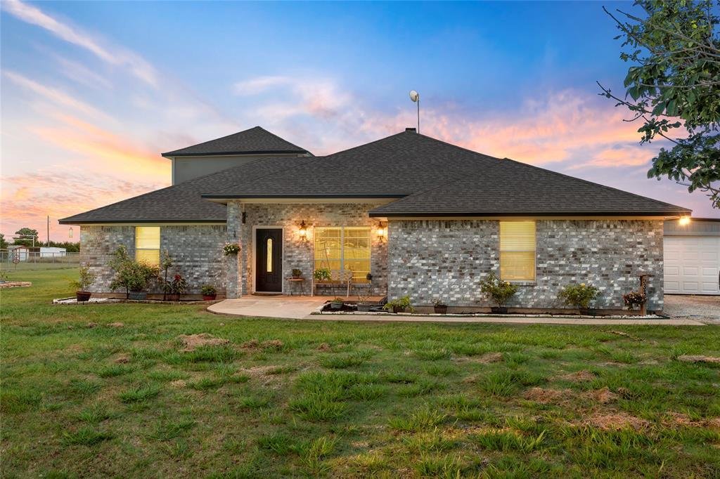 House in West, Texas, United States 1 - 18063569