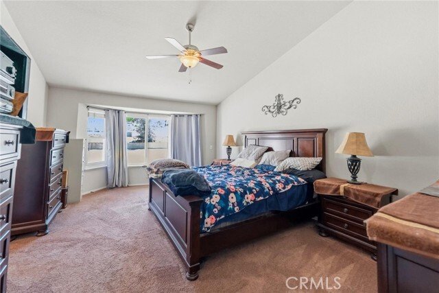 Perris, California, United States 5 - 18064564