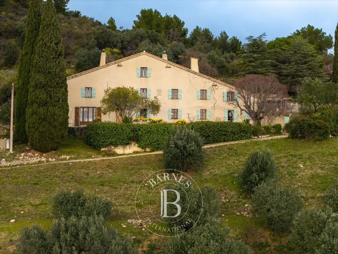 Estate in Seillans, Provence-Alpes-Côte d'Azur, France 4 - 15188838