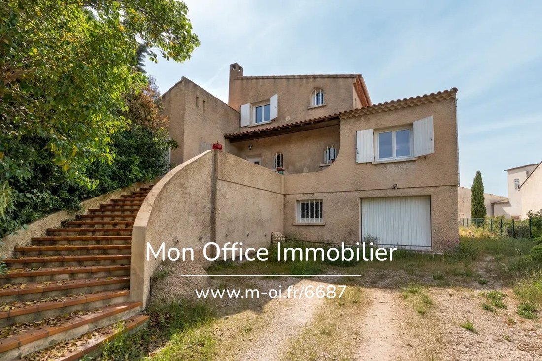 Villa in Jonquieres Est, Berre-l'Etang, France 1 - 18063090