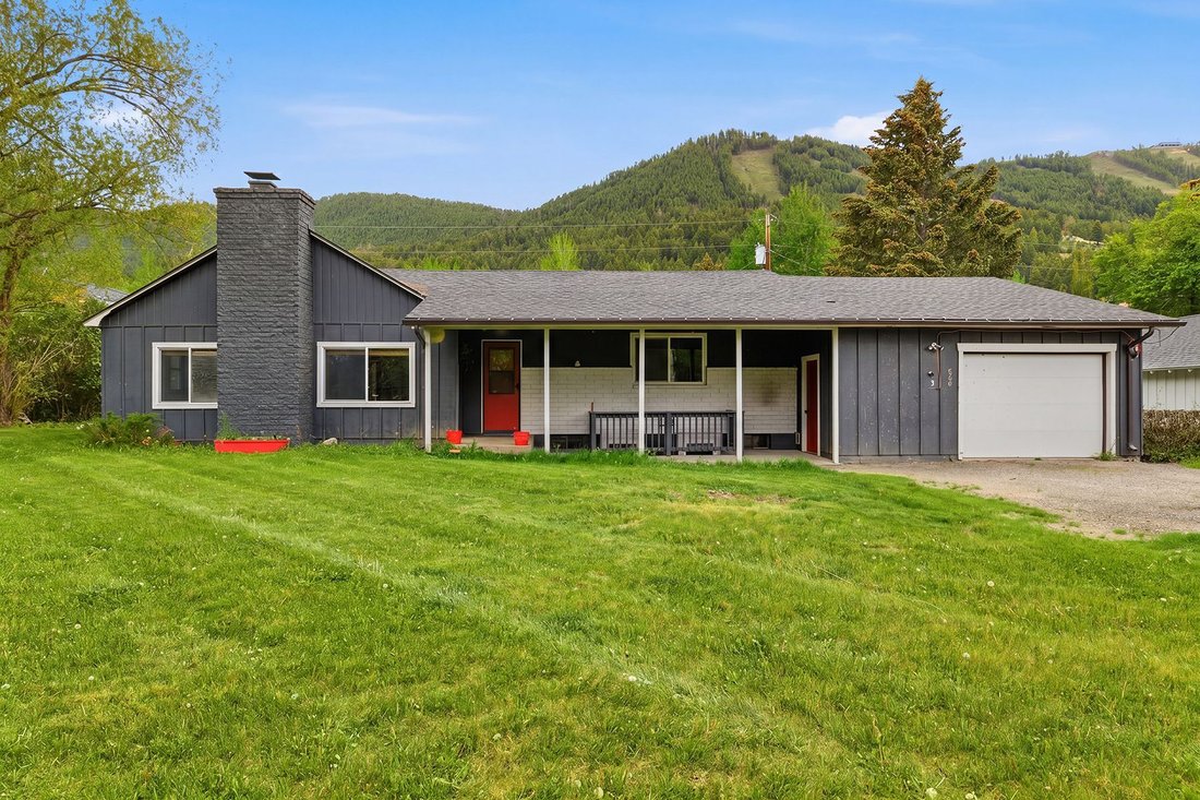 House in Jackson, Wyoming, United States 2 - 16558637