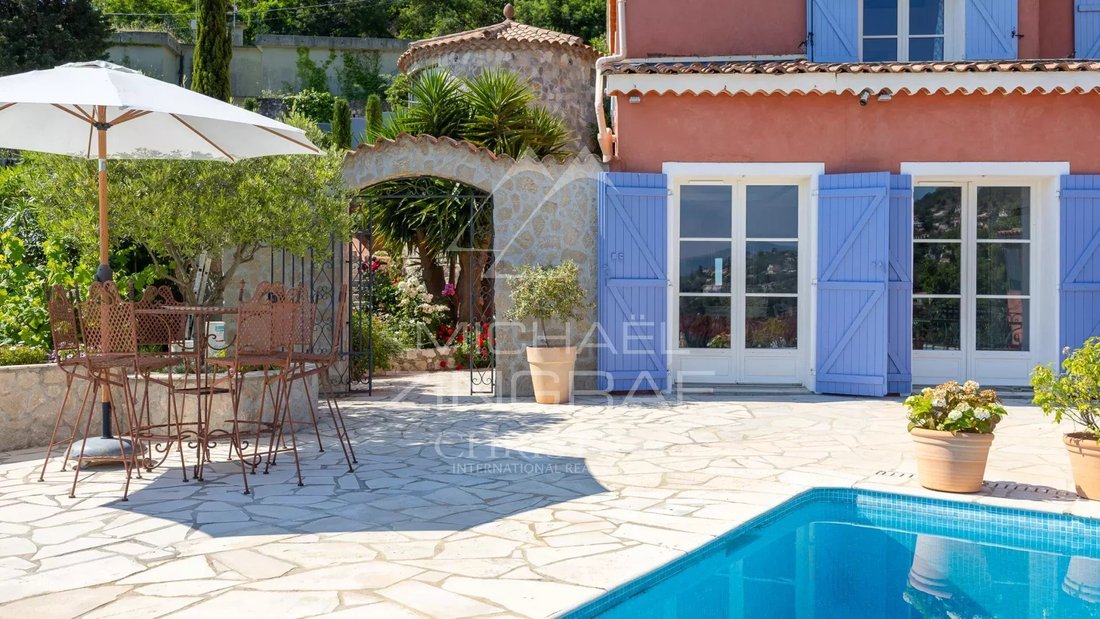 Villa in Les Termes, Mandelieu-la-Napoule, France 4 - 18061420
