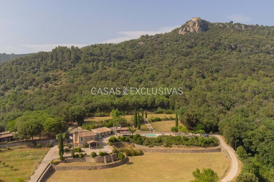 Farm Ranch in Girona, Catalonia, Spain 4 - 16938496
