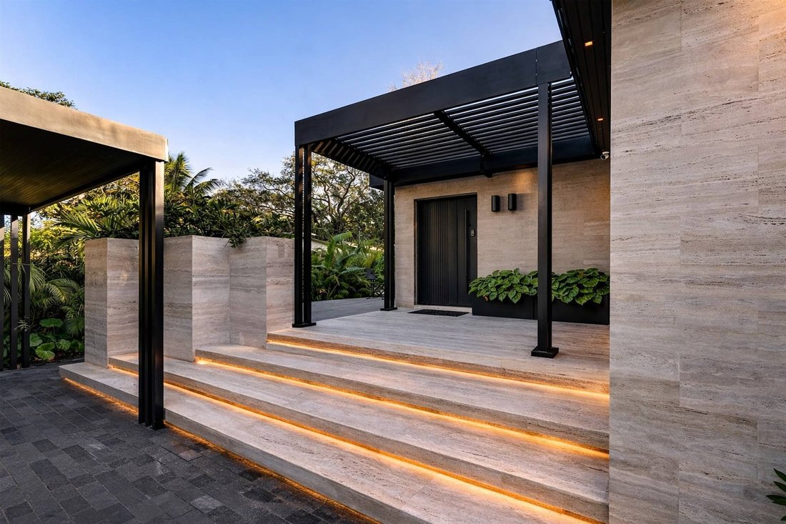 House in Miami, Florida, United States 5 - 18064713