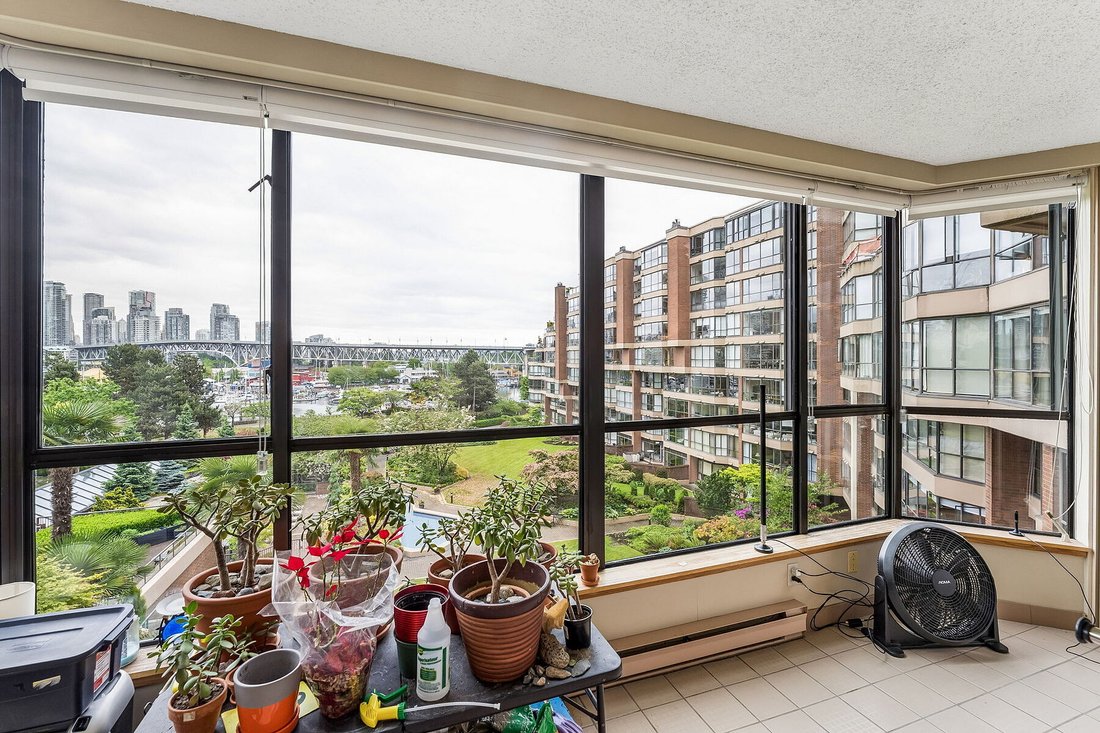 Condo in Vancouver, British Columbia, Canada 4 - 18061988