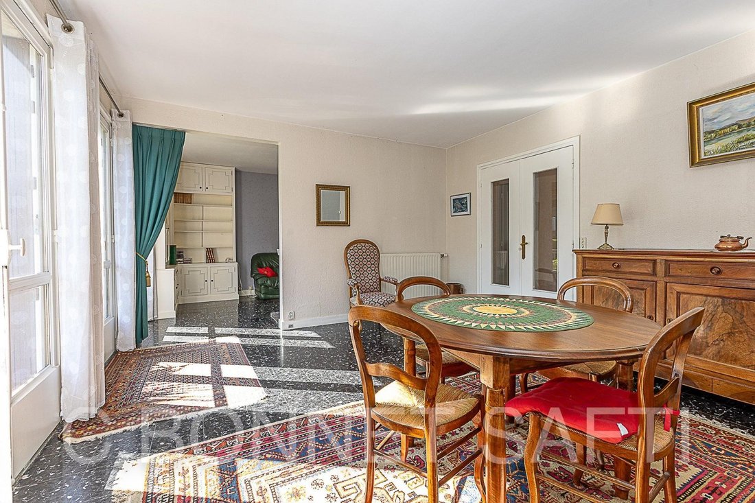 House in Bièvres, Ile-de-France, France 5 - 18062415