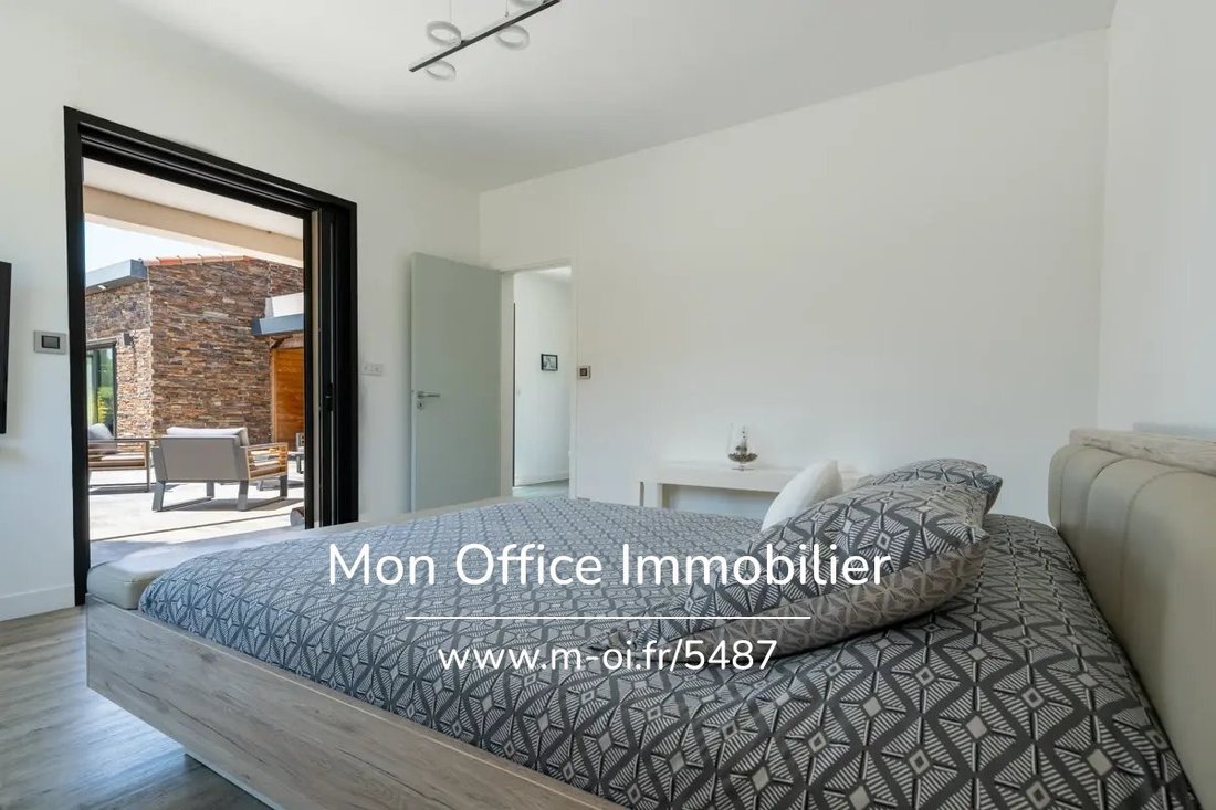 House in Bouc-Bel-Air, Provence-Alpes-Côte d'Azur, France 4 - 18063052