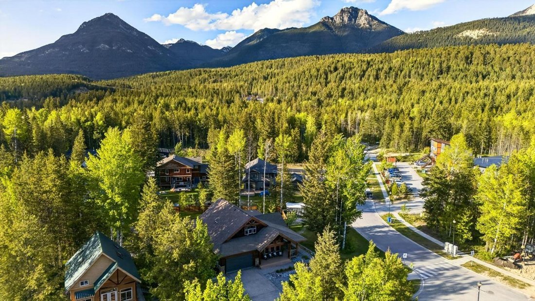 House in Golden, British Columbia, Canada 4 - 17378983