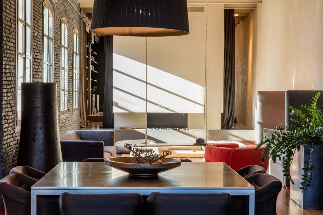 Apartment in Eixample, Barcelona, Spain 2 - 17915773