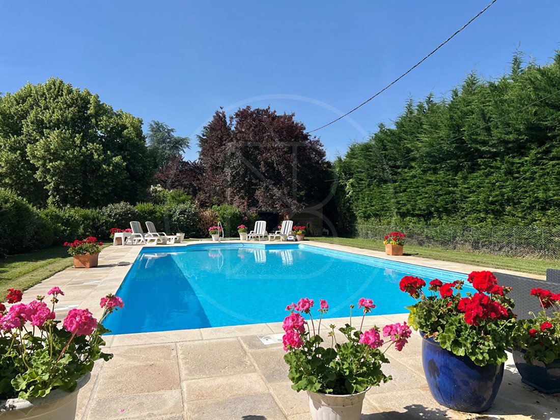 Villa in Saint-Seurin-de-Prats, Nouvelle-Aquitaine, France 3 - 18064058