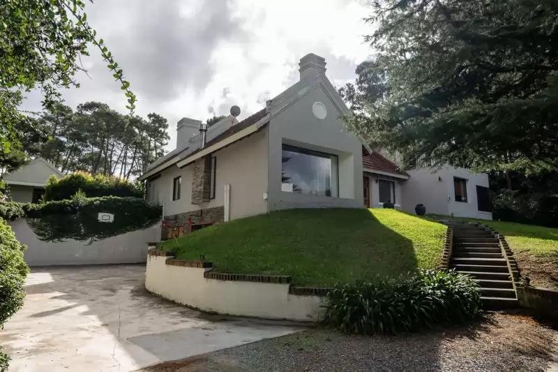House in Punta del Este, Maldonado Department, Uruguay 3 - 18063428
