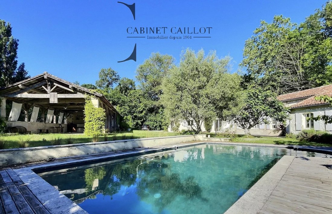 House in Chaniers, Nouvelle-Aquitaine, France 1 - 18062983
