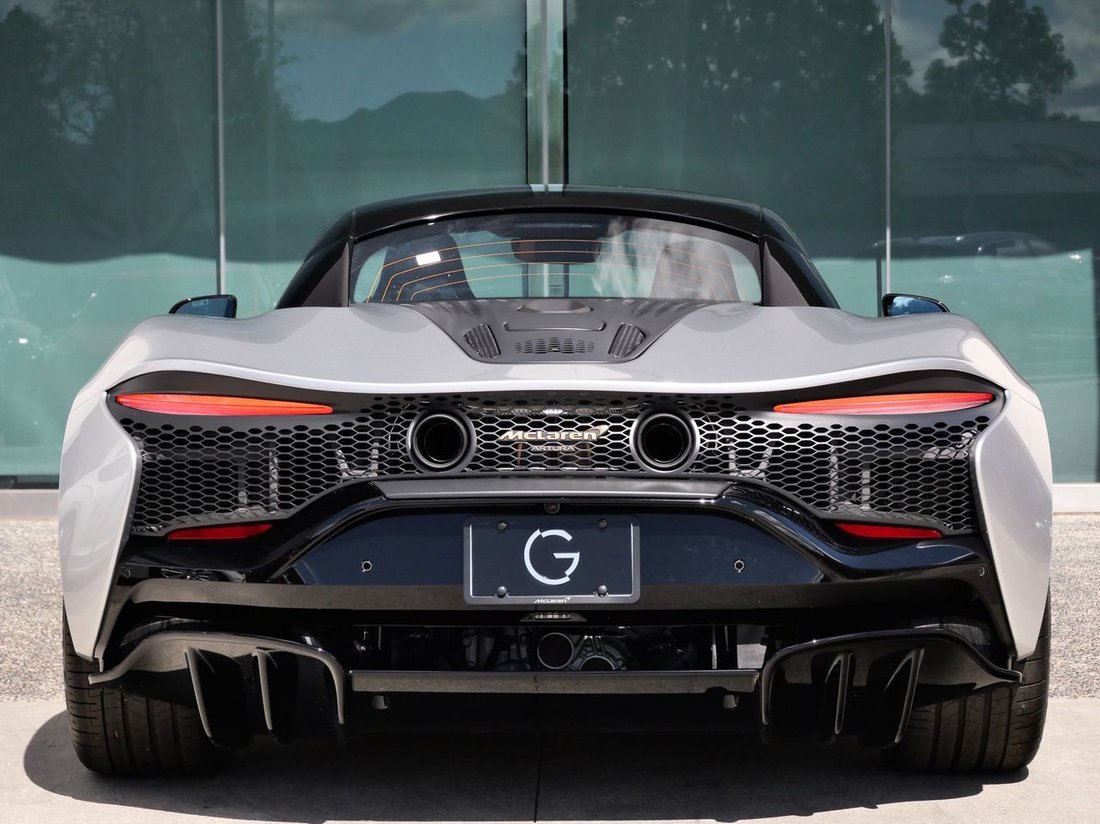 Coupe in Thousand Oaks, CA, United States 5 - 17225539