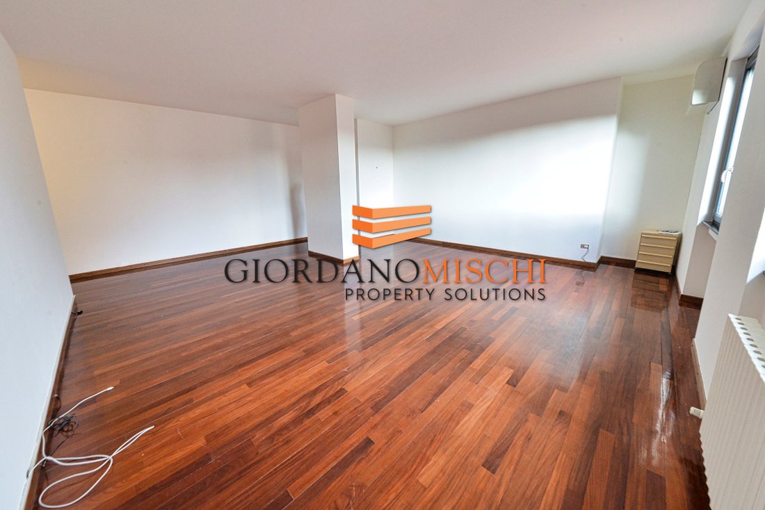 Apartment in Historic Center, Monza, Lombardy 2 - 18062879