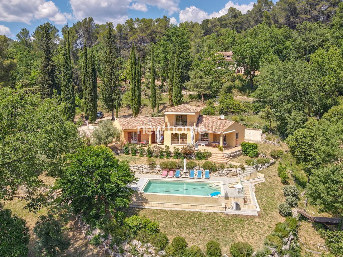 Villa in Salernes, Provence-Alpes-Côte d'Azur, France 1 - 18064636