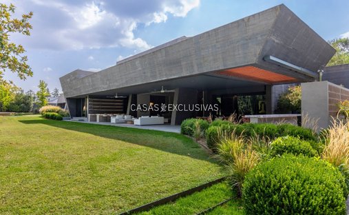 Chalet in Somosaguas, Pozuelo de Alarcon, Comunidad de Madrid 1