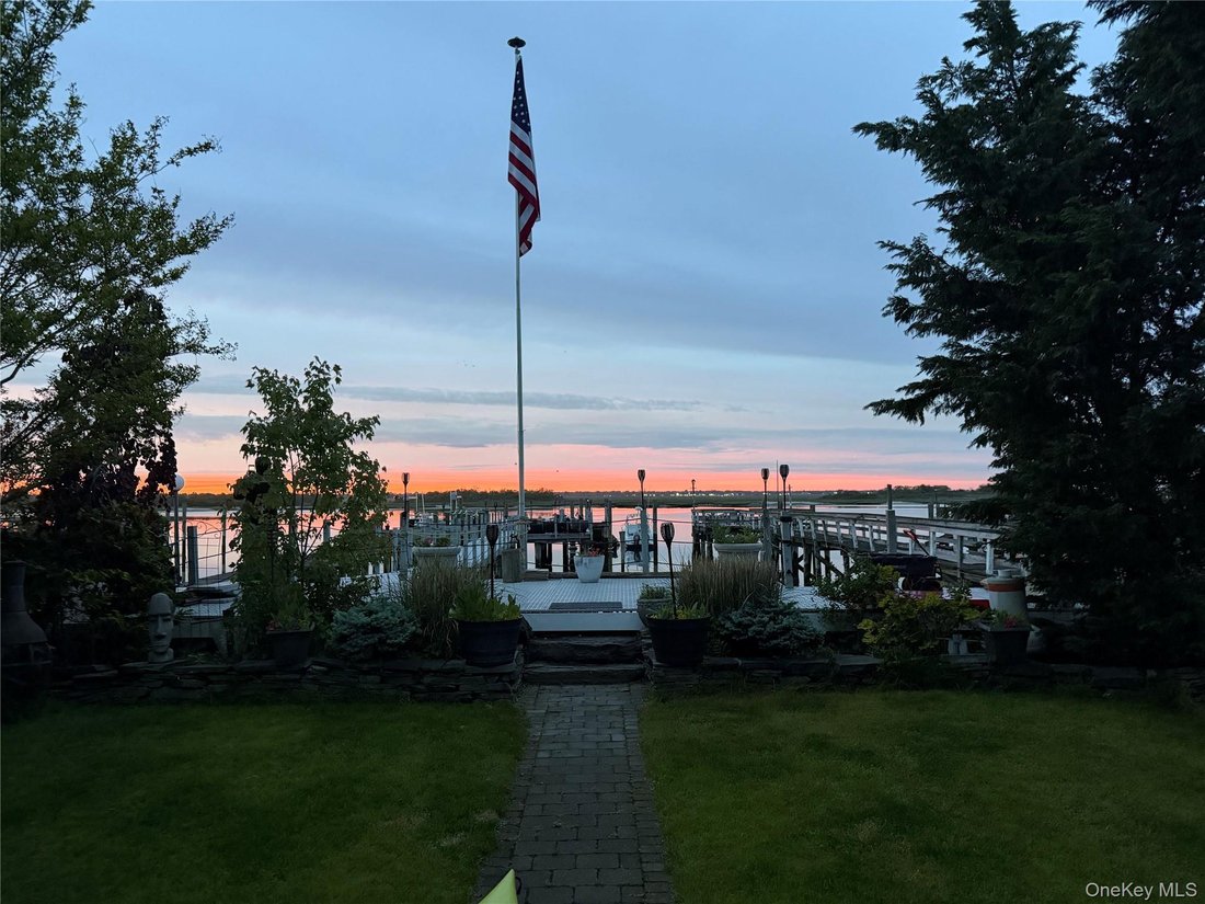 House in Long Beach, New York, United States 2 - 17531826