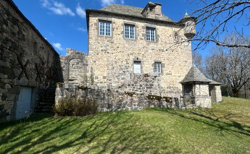 Villa en Laguiole, Occitania, Francia 1
