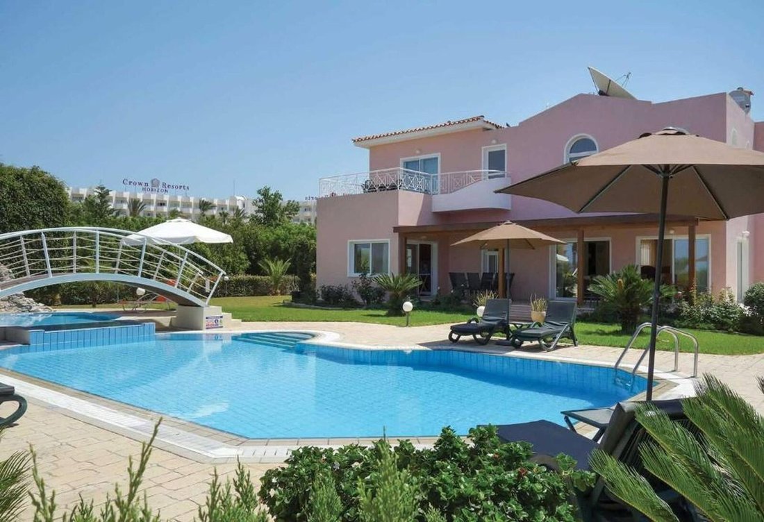 Villa in Peyia, Paphos, Cyprus 2 - 18064608