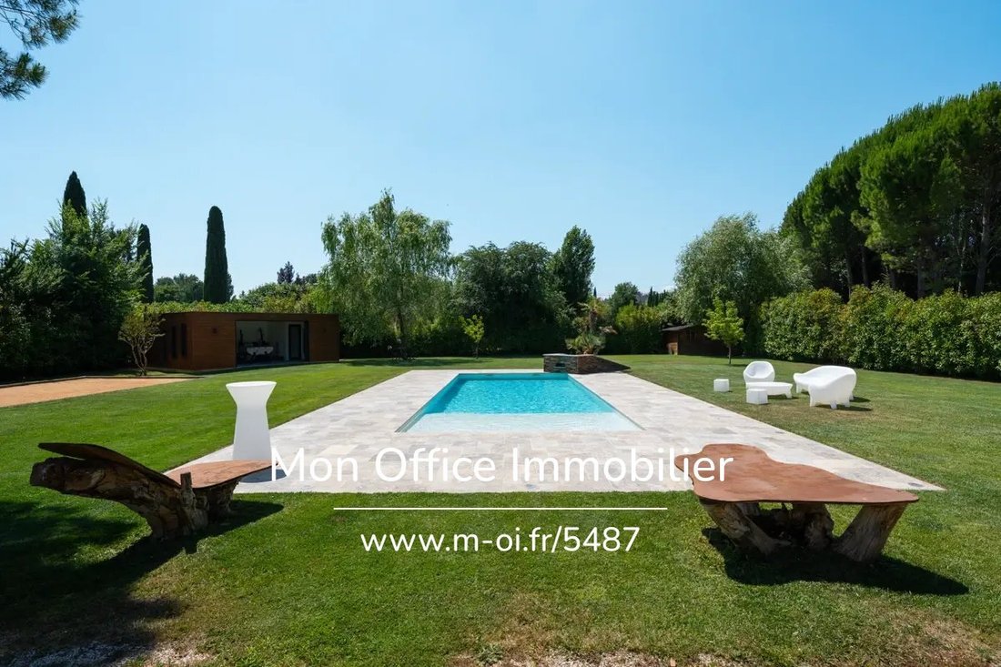 House in Bouc-Bel-Air, Provence-Alpes-Côte d'Azur, France 2 - 18063052