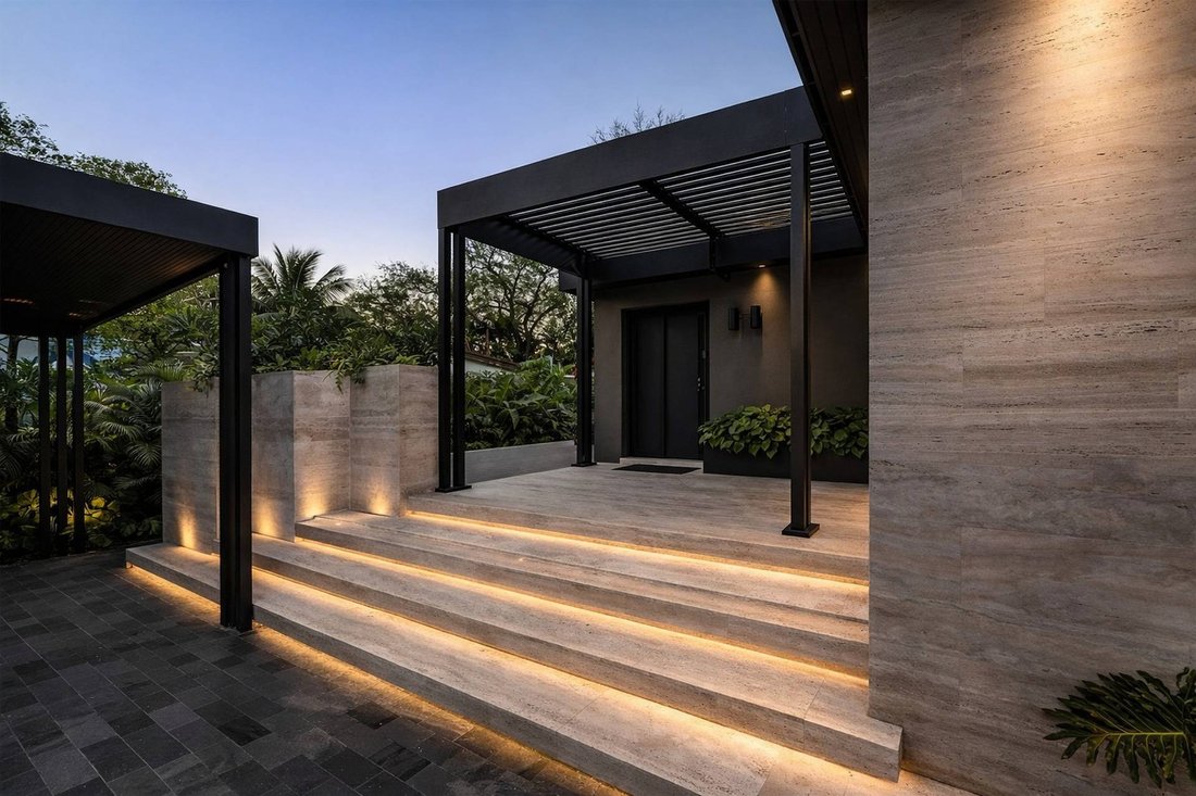 House in Miami, Florida, United States 1 - 18064713