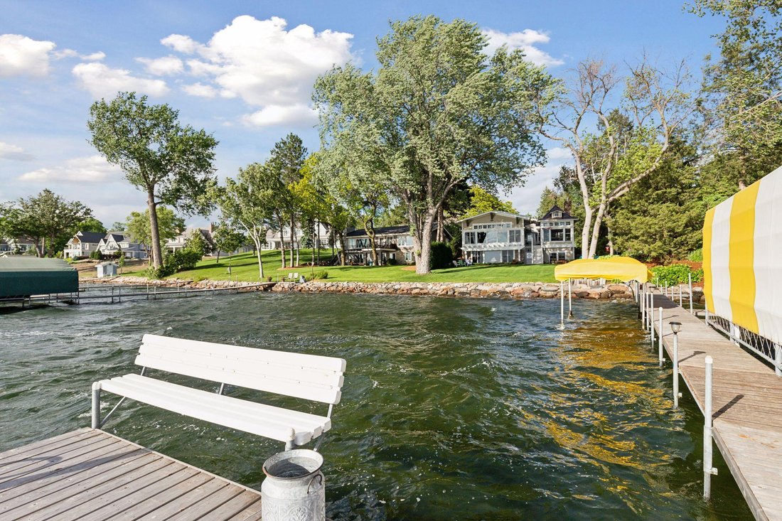 House in Wayzata, Minnesota, United States 3 - 18062511