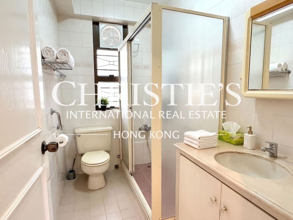 Apartment in Hong Kong, Hong Kong 5 - 18061405