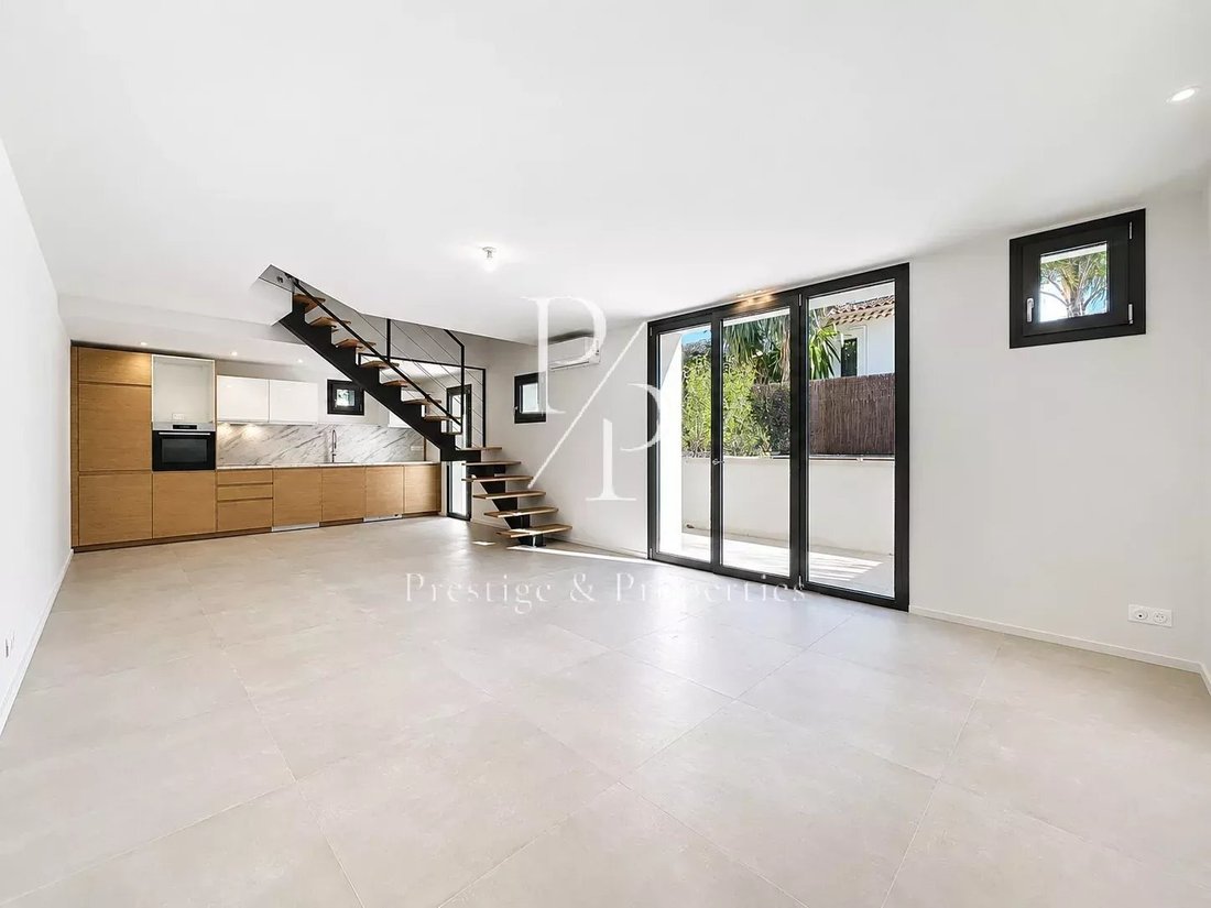 Villa à Laval, Antibes, France 3 - 18017044
