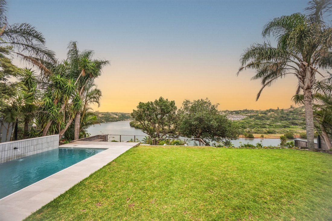 House in East London, Eastern Cape, South Africa 3 - 18061109