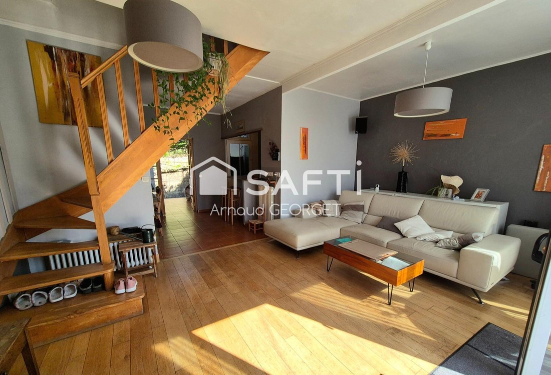 House in Barbusse, Arcueil, France 4 - 18062435