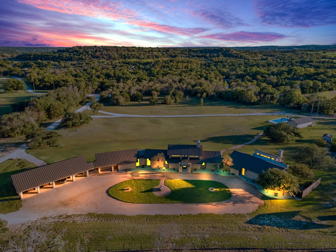 House in Stephenville, Texas, United States 2 - 16462660
