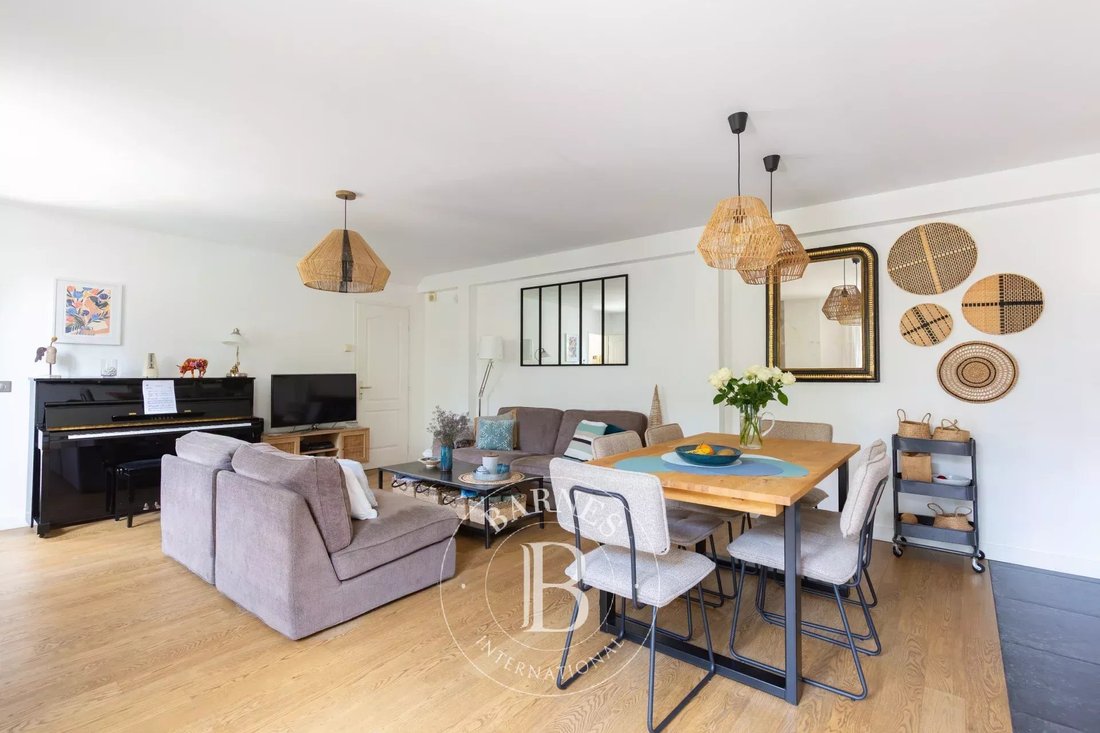 House in Saint-Germain-en-Laye, Ile-de-France, France 4 - 18064596