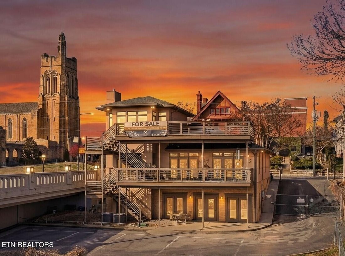 House in Knoxville, Tennessee, United States 1 - 18063159