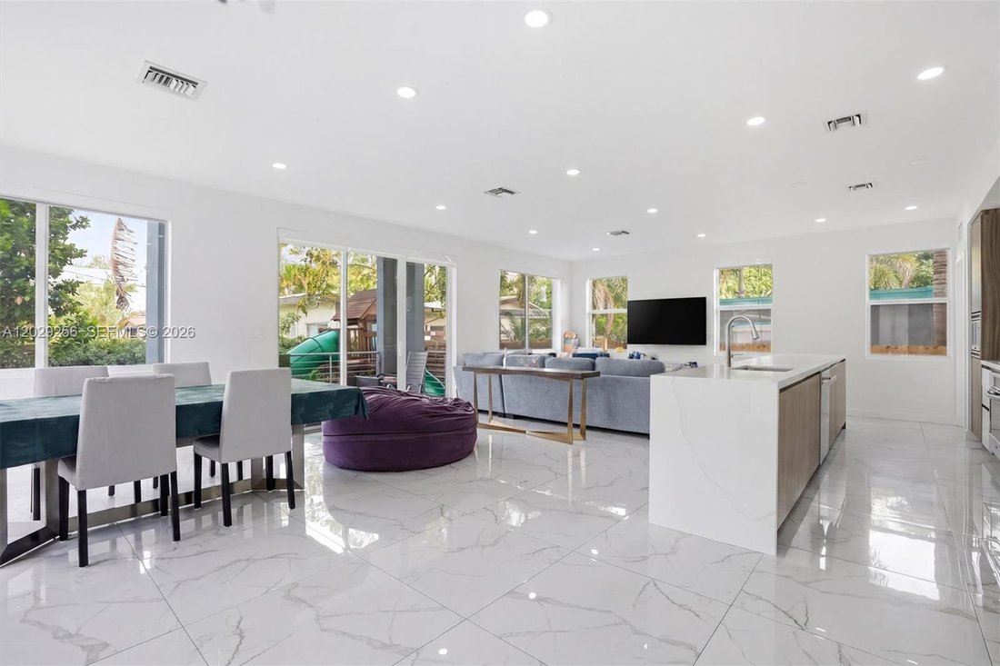 Townhouse in Wilton Manors, Florida, United States 5 - 18062866