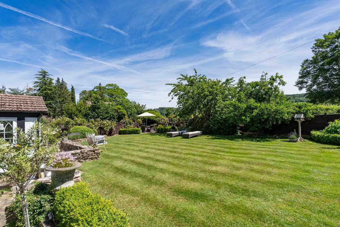House in Little Witcombe, Badgeworth, England 4 - 17375402