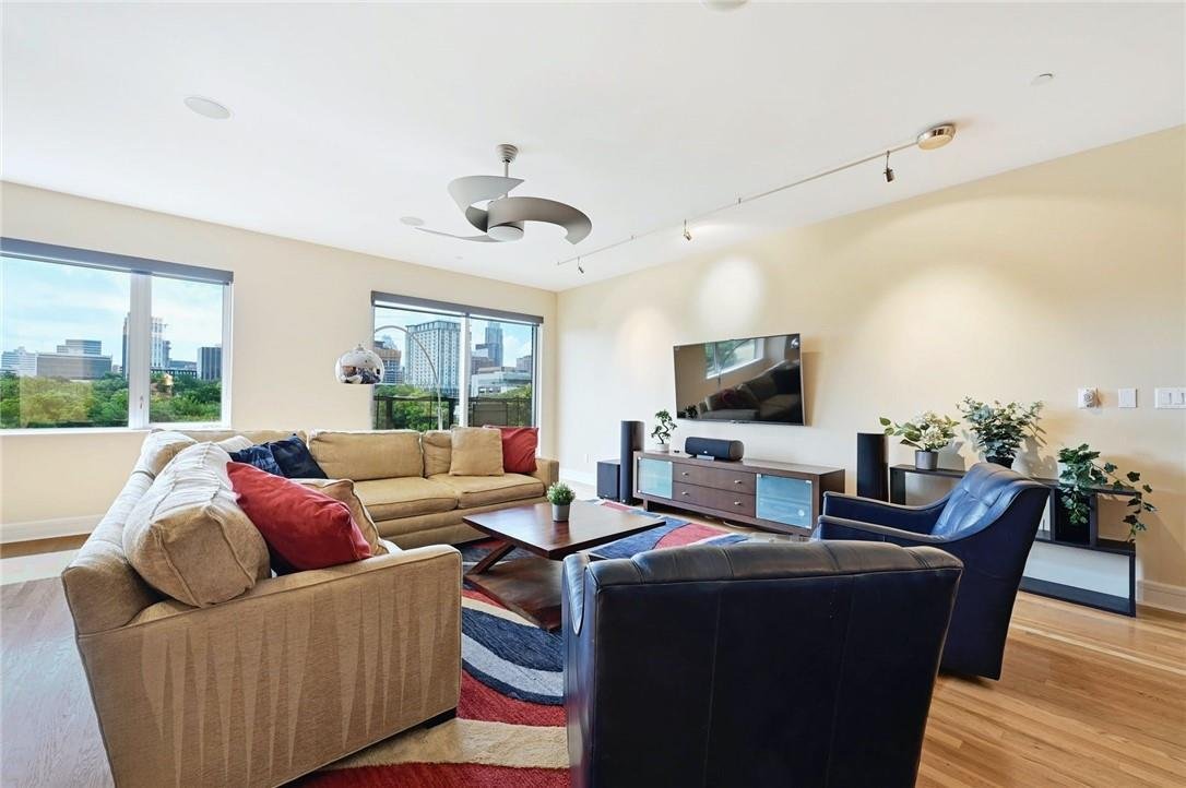 Condo in Austin, Texas, United States 3 - 18063816