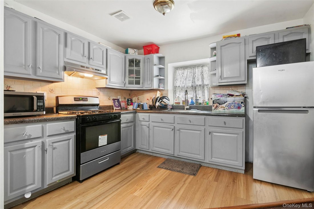 House in New York, New York, United States 3 - 17939641