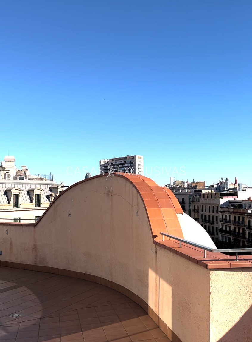 Apartment in Eixample, Barcelona, Spain 5 - 17340296
