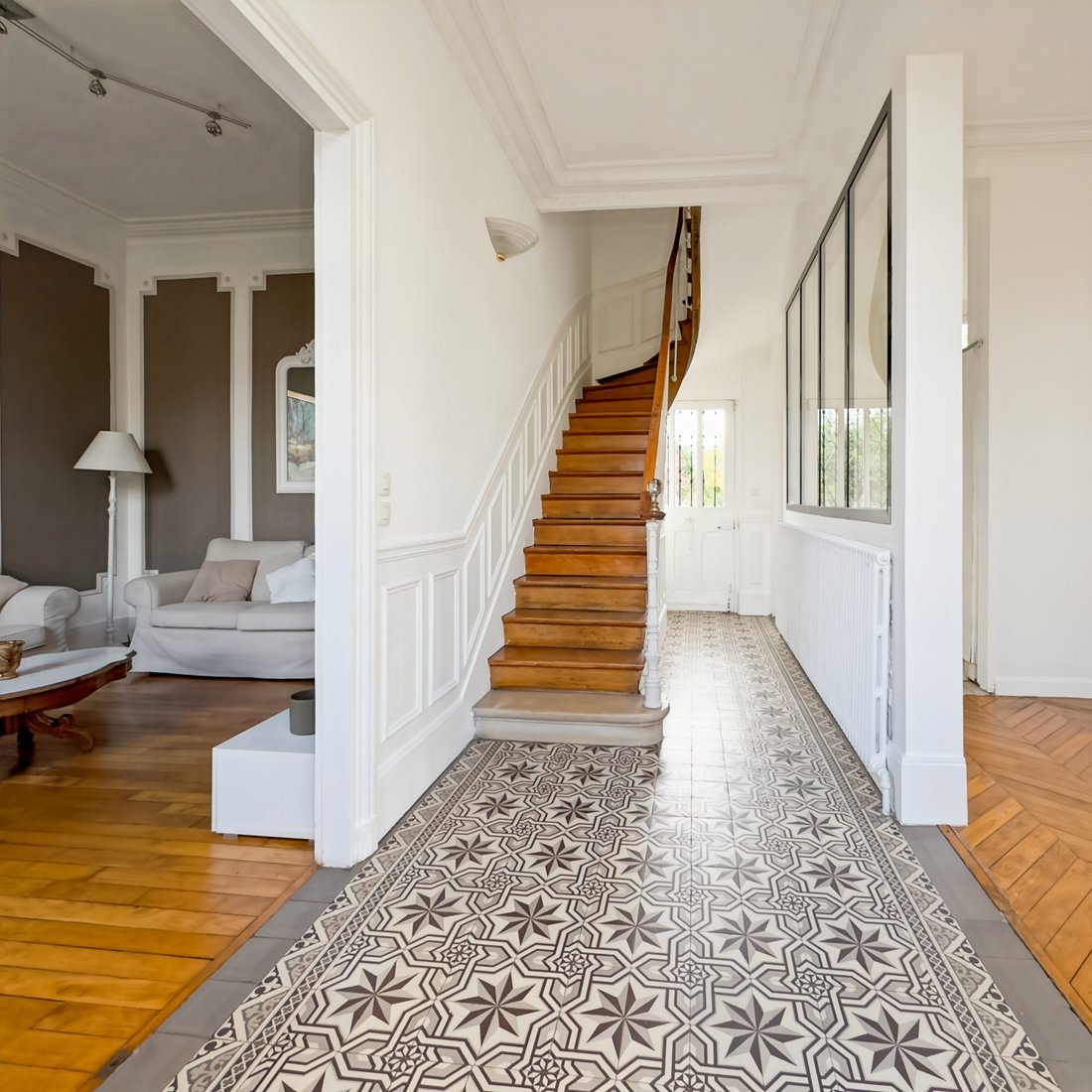 House in Gagny, Ile-de-France, France 2 - 18063875