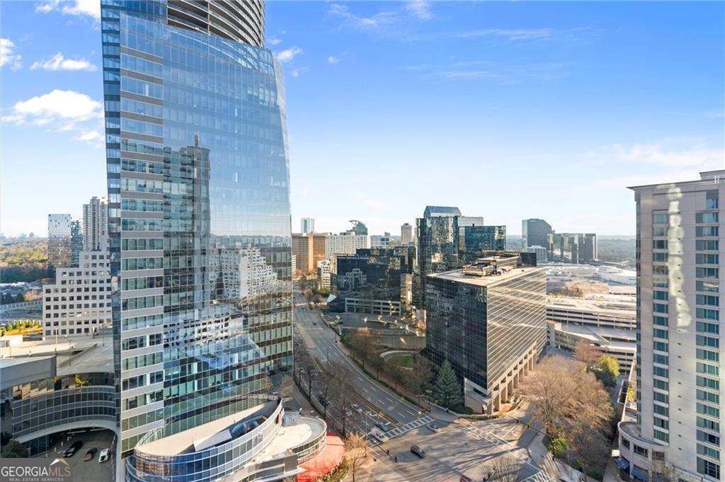 Condo in Atlanta, Georgia, United States 4 - 18063323