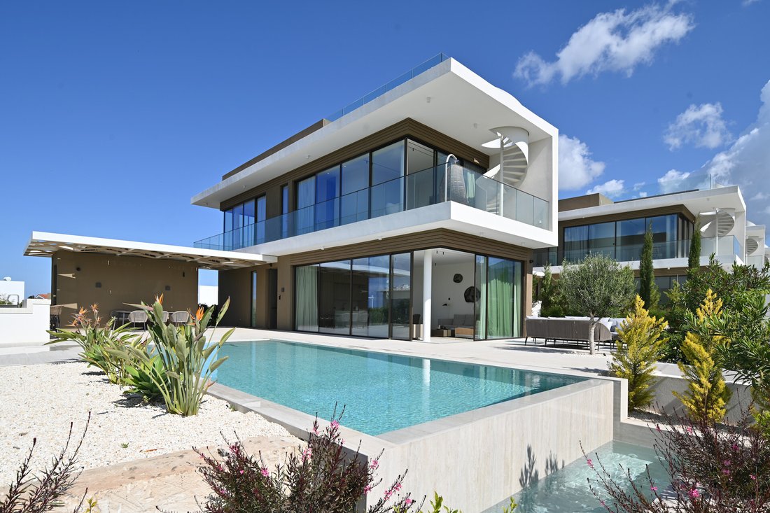 Villa in Peyia, Paphos, Cyprus 1 - 18064565