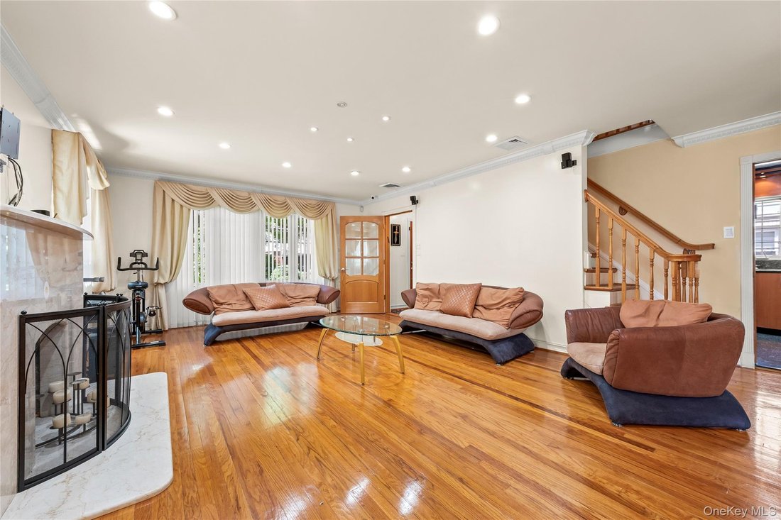 House in New York, New York, United States 5 - 18062691