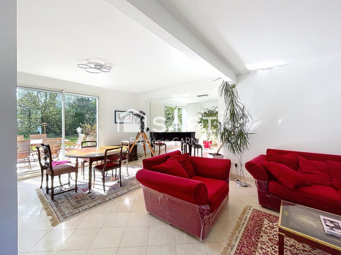 House in Belle Croix, Ozoir-la-Ferriere, France 4 - 18062399