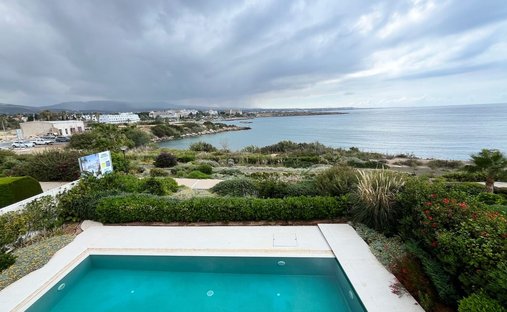 Villa in Peyia, Paphos, Cyprus 1
