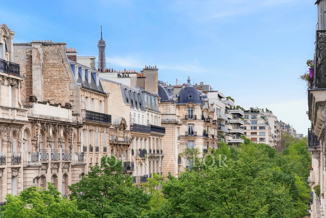 Apartment in Chaillot, Paris 16e Arrondissement, Paris 2 - 18061441