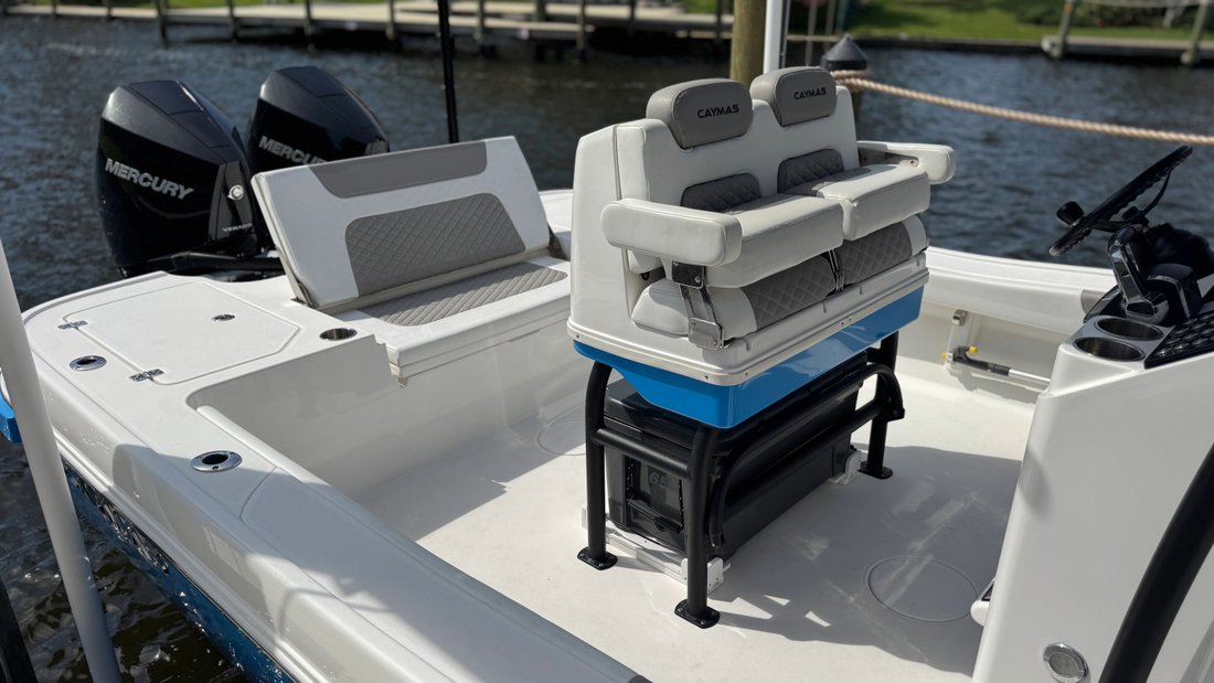Cruiser in United States 5 - 18061399