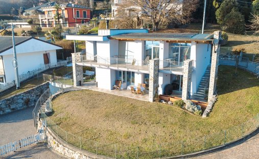 Villa in Cecca-Agagliate, Piedmont, Italy 1