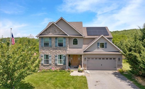 House in Mertztown, Pennsylvania, United States 1