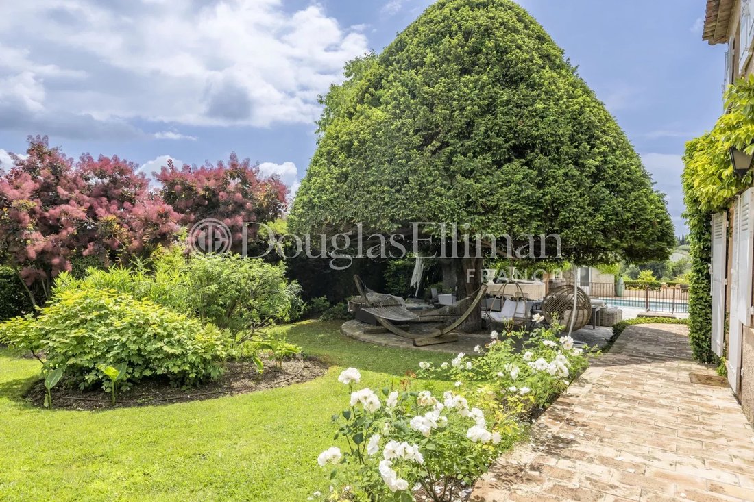 House in Grasse, Provence-Alpes-Côte d'Azur, France 5 - 16052974