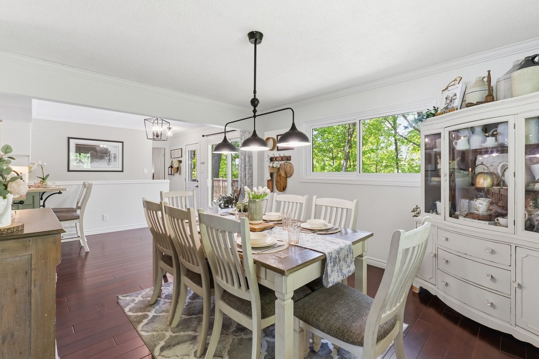 House in Gravenhurst, Ontario, Canada 2 - 18064210